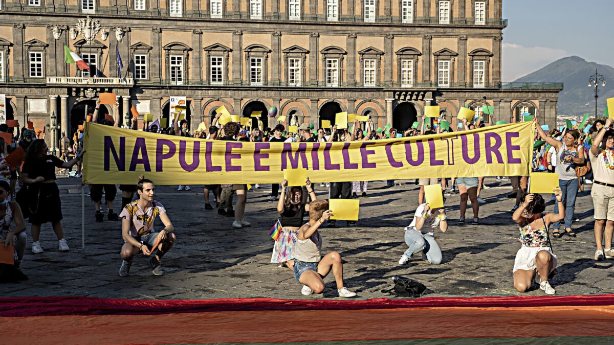 La Campania non aspetta il ddl Zan e fa approvare la «leggina gender»