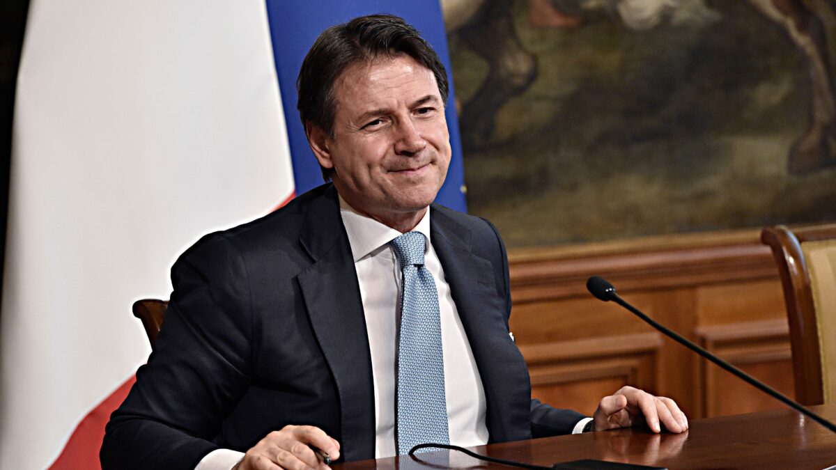 Liti, cdm interrotto, ipotesi rimpasto. Il governo arriva al tutti contro tutti