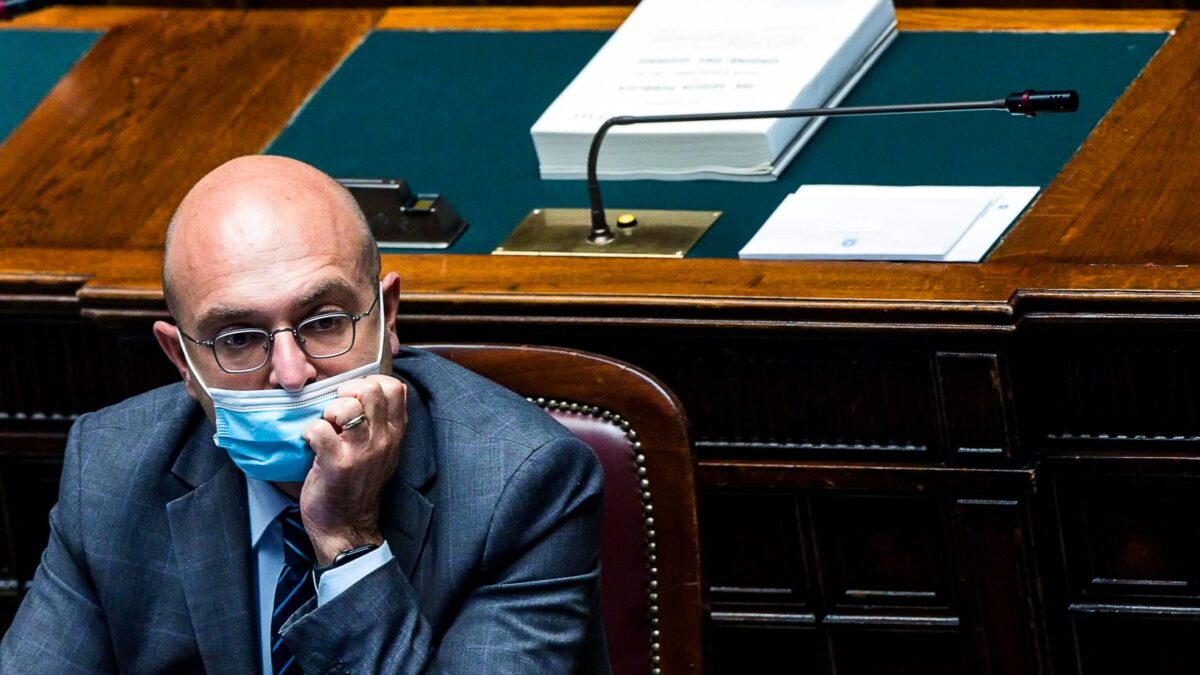 È un governo da manicomio