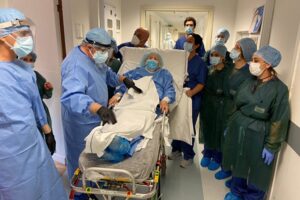 «Anziani costretti al contagio dalla quarantena»