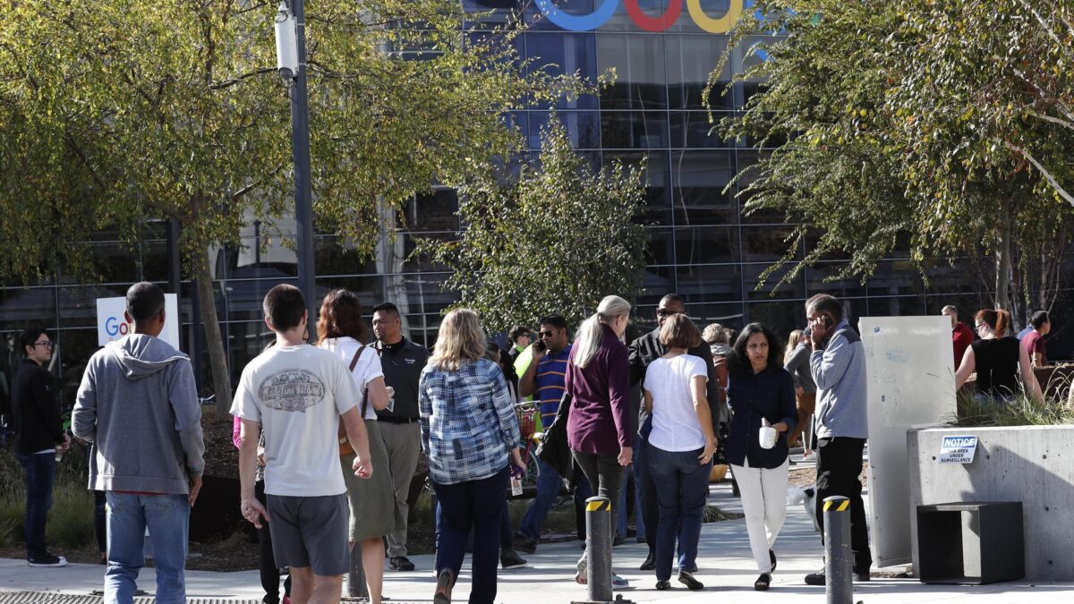 Il mago di Google gioca a fare Dio trasformando il cervello in un pc