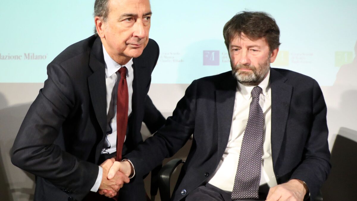 Sul Piccolo Teatro la Lombardia va alla guerra contro comune e ministero