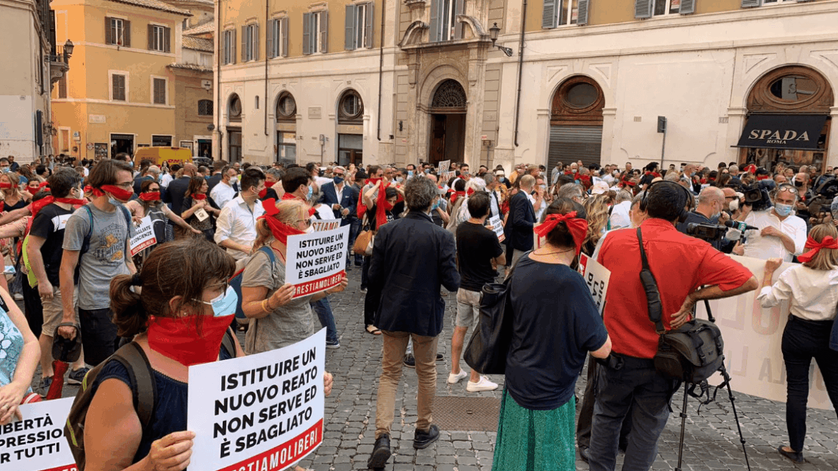 Omofobia, Pro Vita e Famiglia: «Parole Marrazzo dimostrano cosa diventerà Italia»