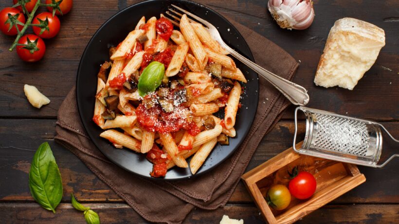 Cuciniamo insieme: pasta (fuori) Norma
