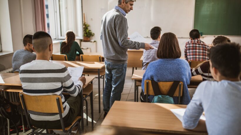 La Cgil vuole vietare di tutelare la famiglia perfino ai defunti
