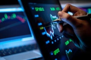 Evitate le alternative siamo finiti nel sacco. In 4 mesi no al Fmi e ai bond patriottici