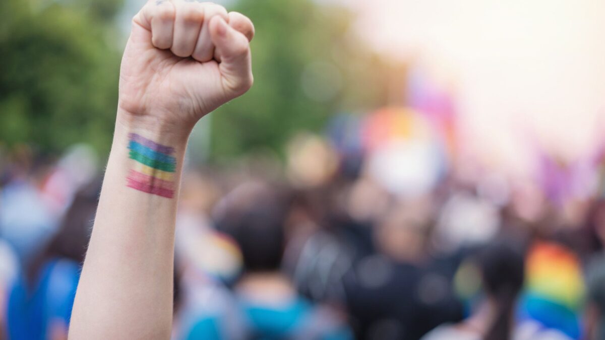 «Conte attacca i diritti delle famiglie e dei bambini col gender. Ci ricorderemo»