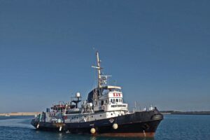 Sbarcati 183 profughi in un giorno