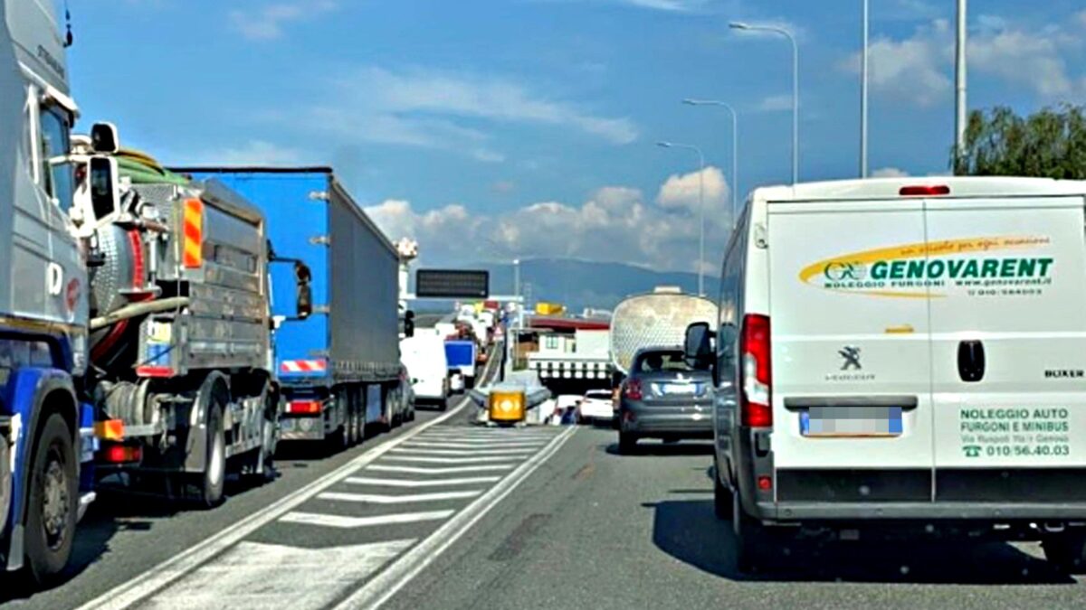 Oltre alla Liguria code chilometriche e traffico in tilt in Abruzzo e Marche