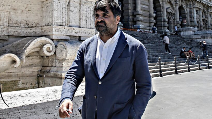 Ennesimo rinvio per l’espulsione di Esposito jr