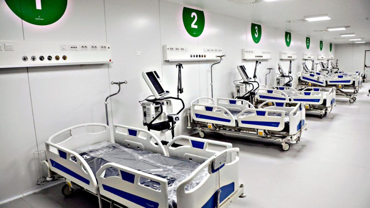 Il Pd critica l’ospedale in Fiera, ma lo copia