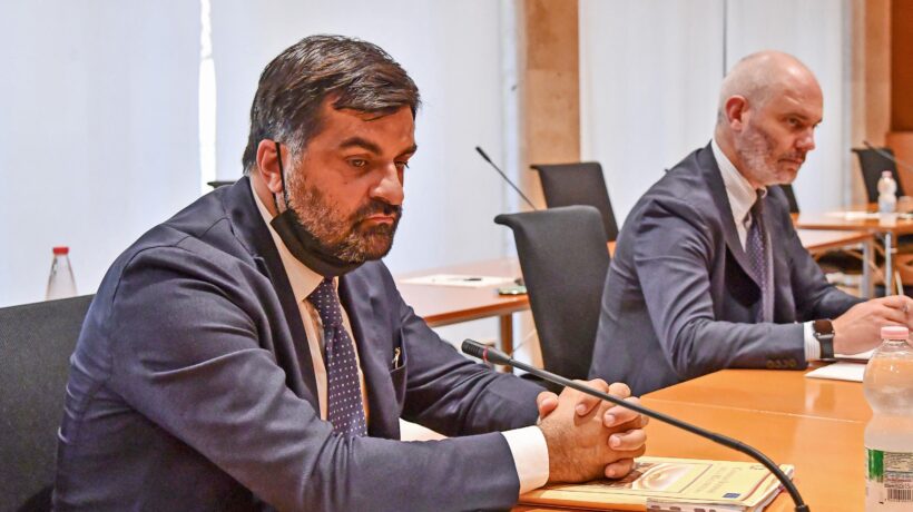 I messaggi di Palamara all’amica giudice sulle cause di separazione