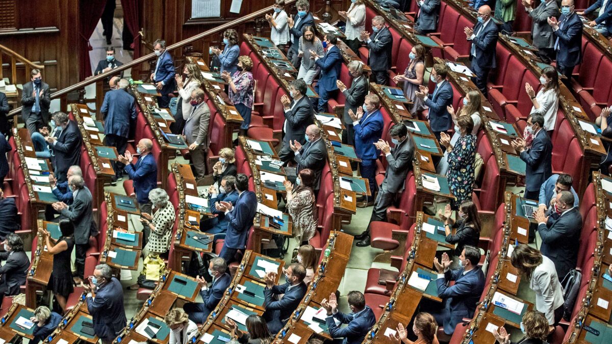 Non si dice ma c’è pure il referendum. Ecco come (e per che cosa) si vota