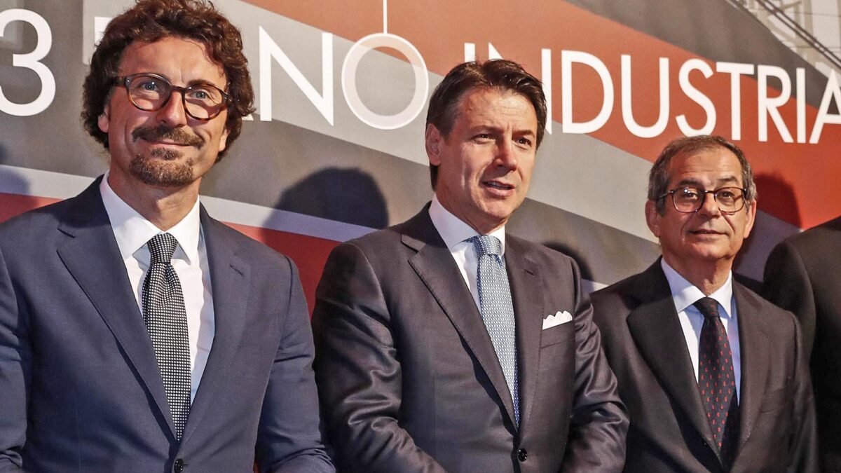 Tria e Toninelli «scagionano» Salvini: «Su Open Arms decisione collegiale»