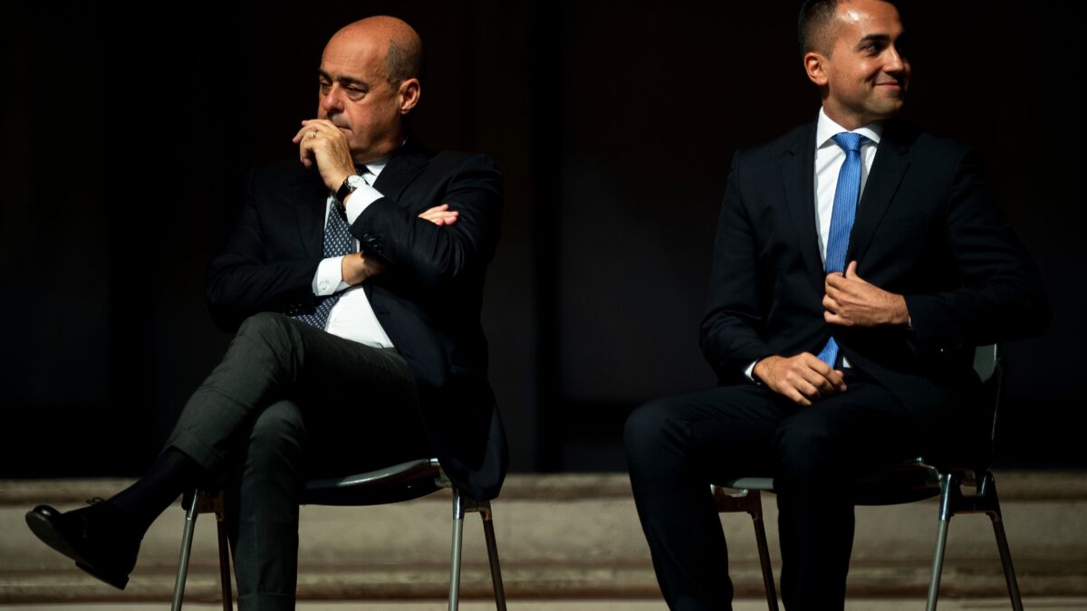 Chiamatelo Movimento 5 poltrone. Ma l’abbraccio col Pd sarà fatale