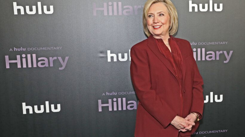 Ombre cinesi e finanziamenti esteri. La «spinta» dell’Fbi a Hillary Clinton