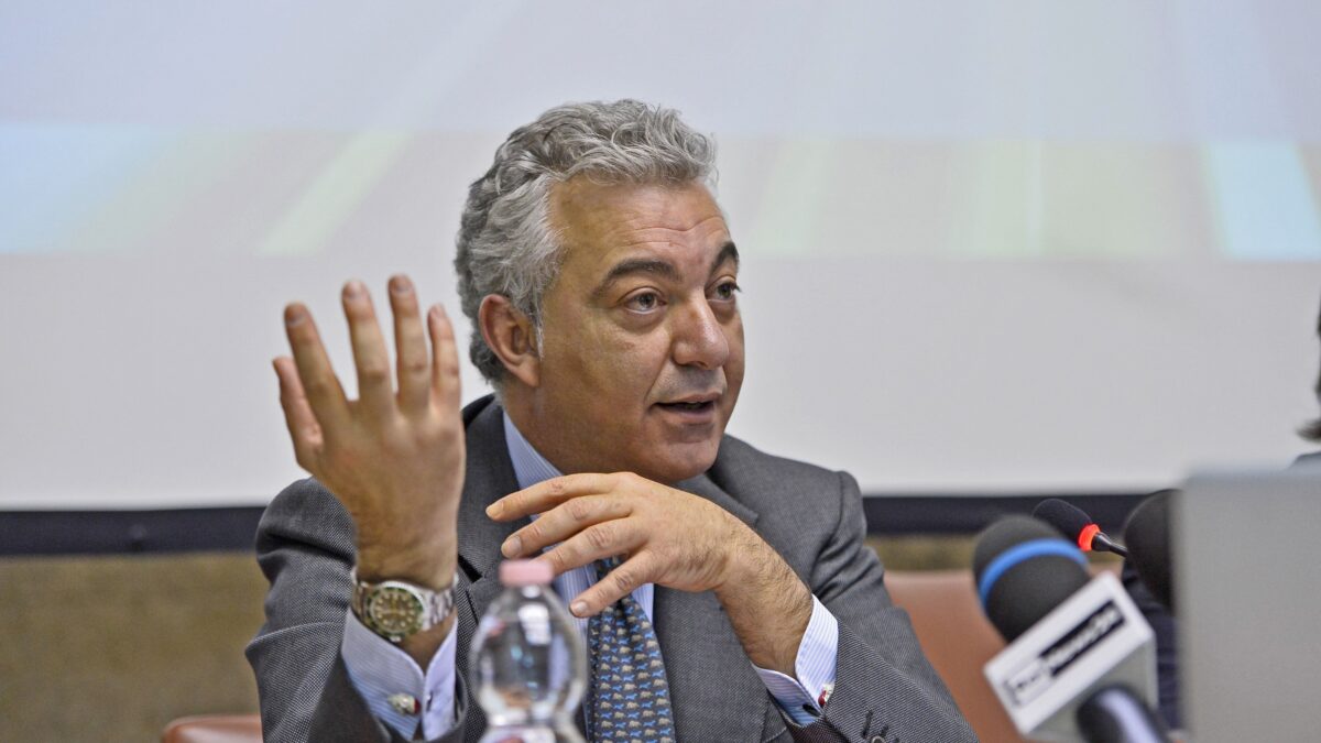 «Dirò i nomi dei fornitori dei banchi se non saranno strumentalizzati»