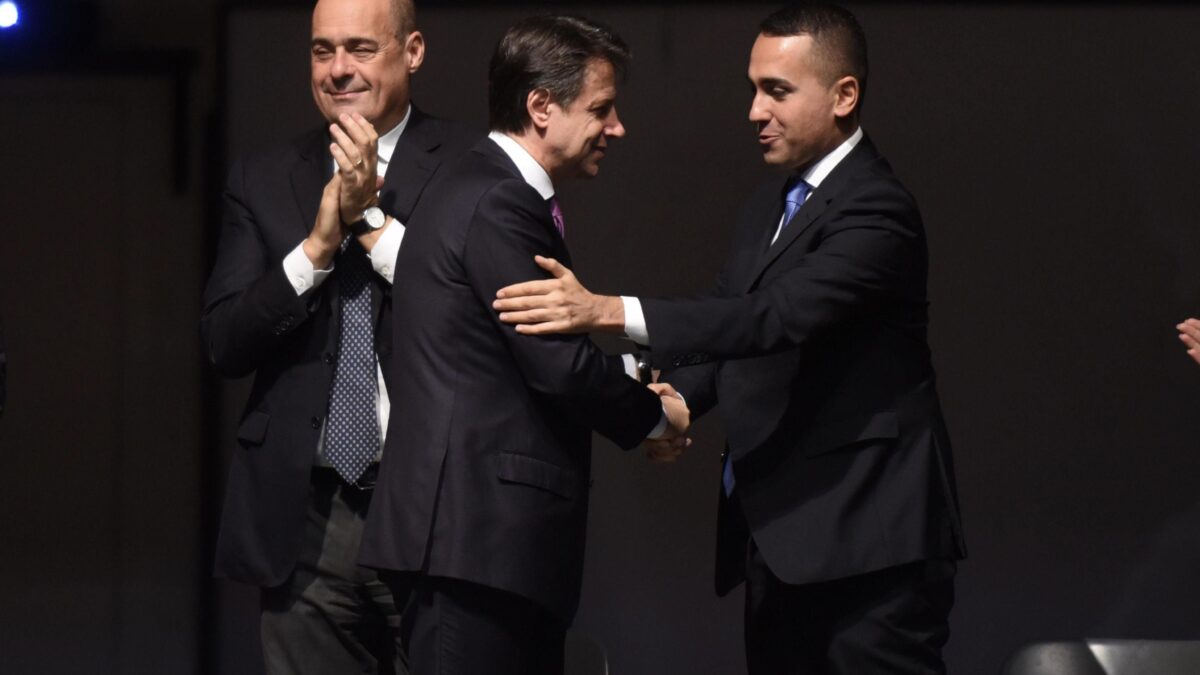 Fatto il matrimonio Pd-5 stelle, Conte resta il terzo incomodo