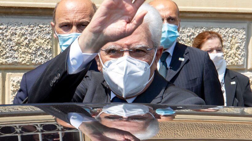 Mattarella tuona solo contro Salvini