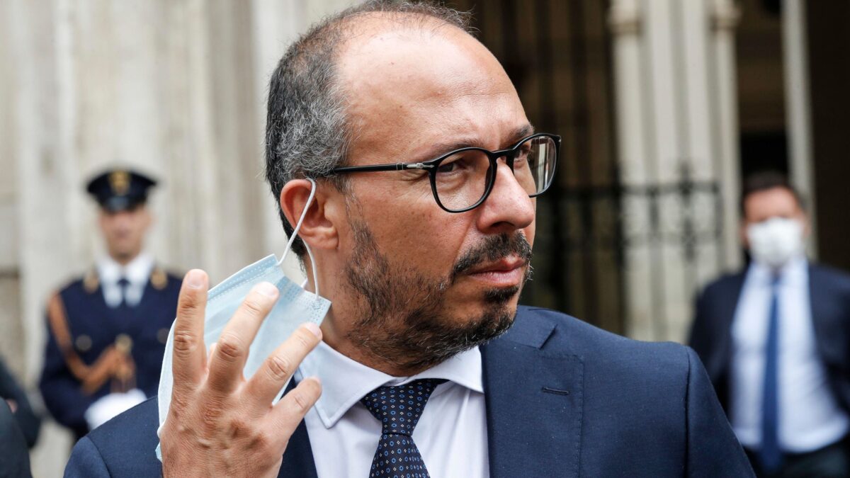 Il renziano Faraone denuncia Salvini