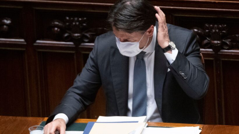 Una toga boccia la tirannide di Conte: «Lo stato d’emergenza è fuori legge»