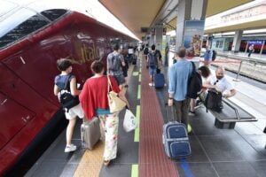 Una sola giornata di treni dimezzati è costata 10 milioni al comparto