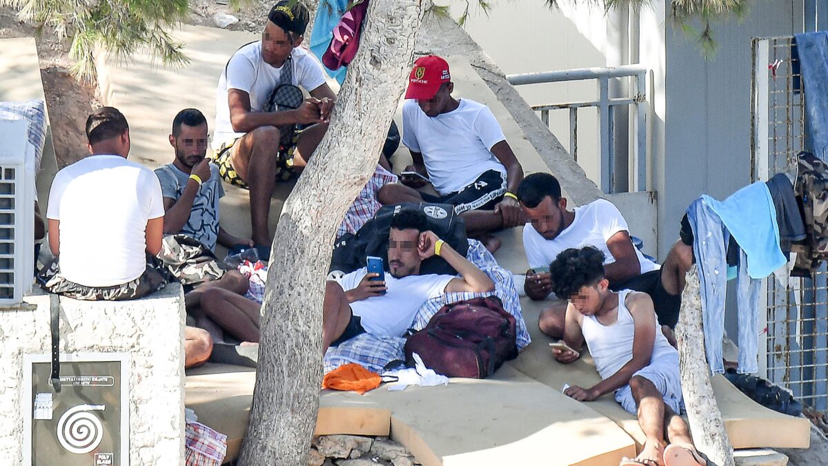 Quest’anno l’estate è solo al centro migranti