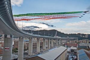Per Autostrade quotazione o vendita all’asta. Atlantia punta a 9,1 miliardi