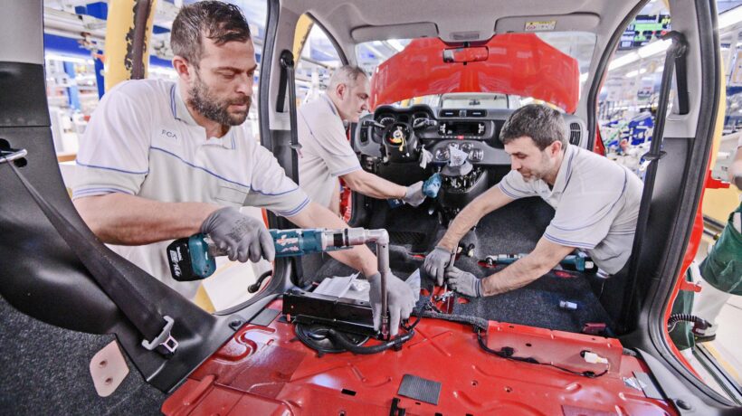 Fca dice «adieu» ai fornitori nostrani. Per le utilitarie userà pezzi francesi