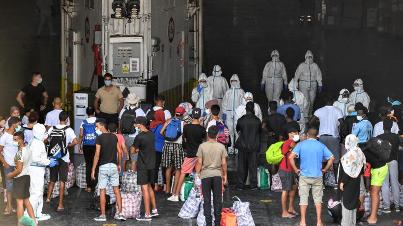 Lampedusa è perduta, adesso tocca all’Italia