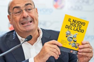 Il tempismo di Zinga, le mascherine arrivate con appena 5 mesi di ritardo