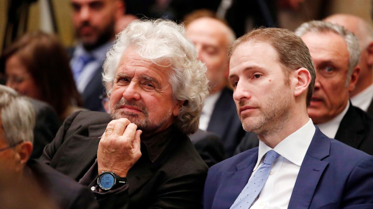 I ministri non pagano Casaleggio, Grillo gli fa le fusa