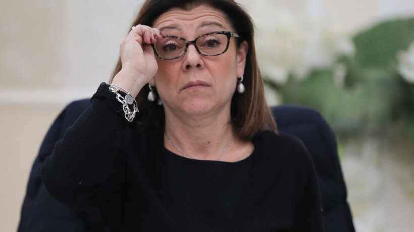 Grande intasamento su Autostrade. Finché non si vota è tutto bloccato