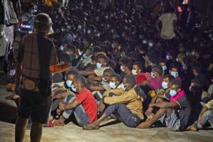 Lampedusa porto franco degli immigrati