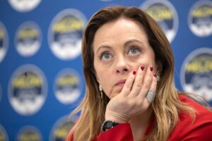 Marche, la Meloni prova l’en plein