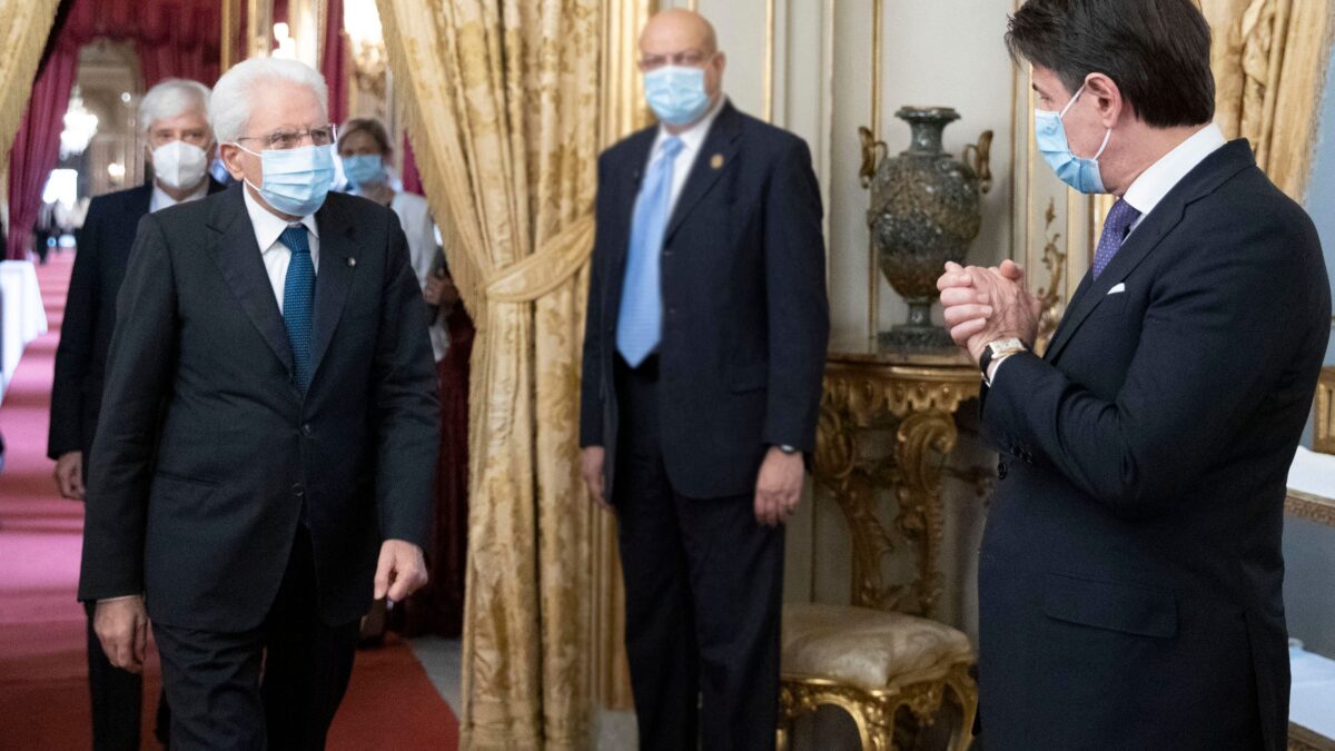 E adesso anche Mattarella è stufo di Giuseppi