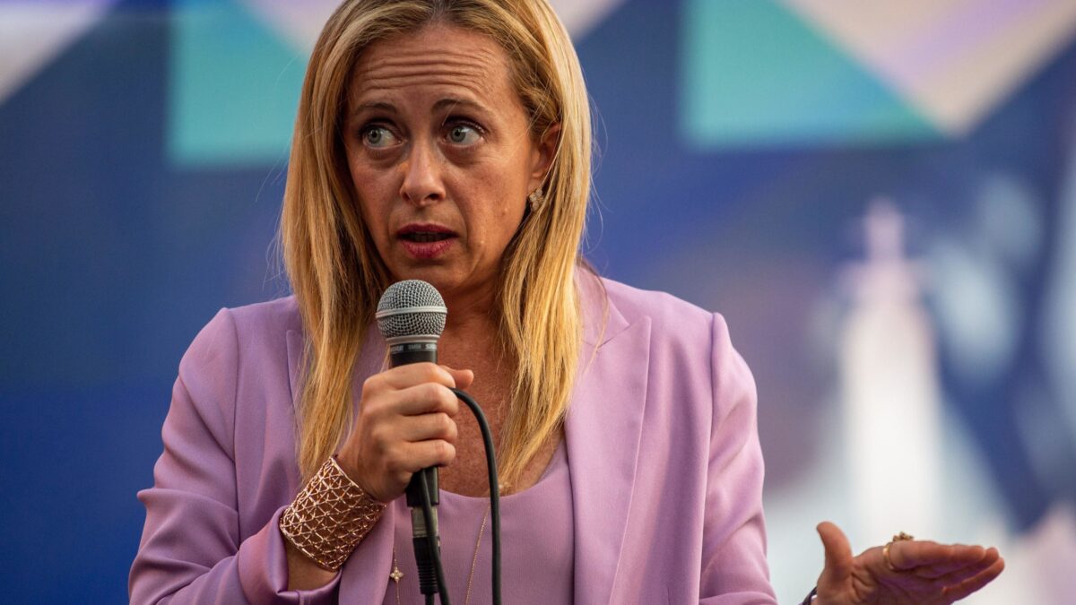 Giorgia Meloni: «Il capo dello Stato sciolga le Camere»