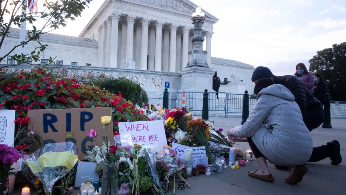 La scomparsa del giudice   Ginsburg consegna a Trump la Corte suprema