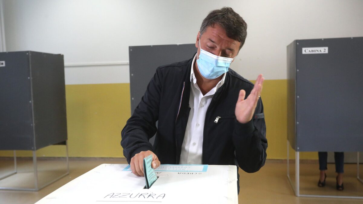 Italia viva si spappola nelle urne. Eppure il Bullo fa finta di aver vinto