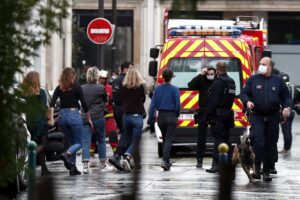 Attacco con mannaia nella strada di «Charlie»