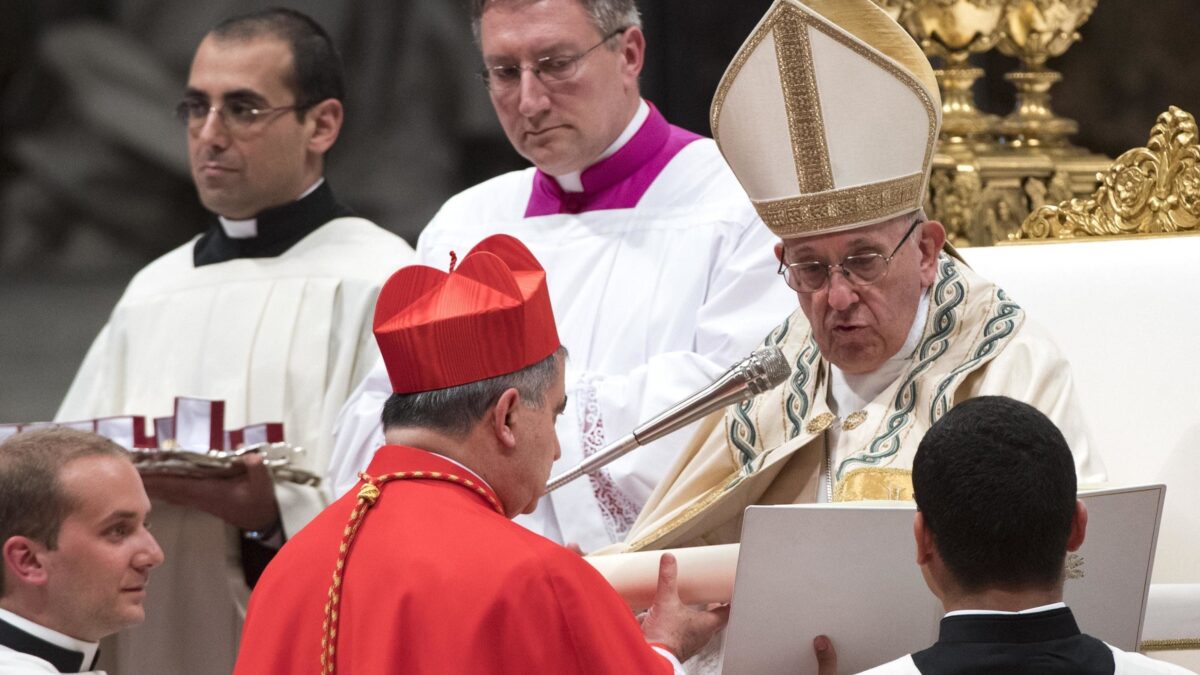 I soldi al fratello dell’ex cardinale? Una triangolazione con la Caritas