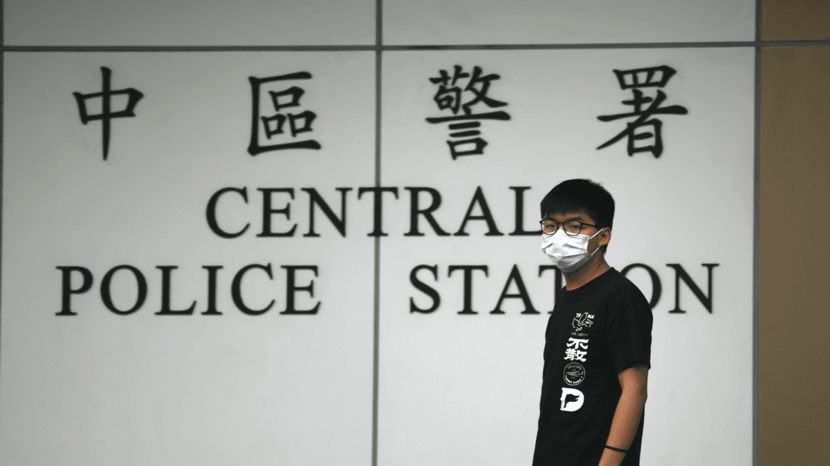 Arrestato l’attivista di Hong Kong. Ma il Vaticano non scarica la Cina