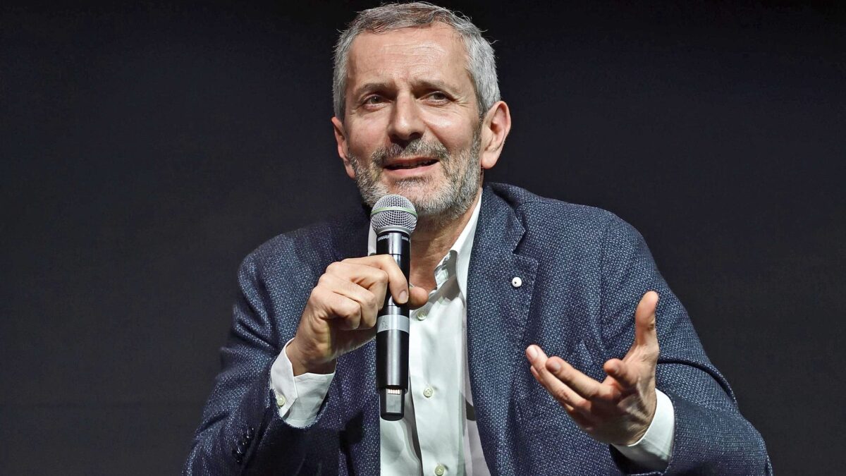 I progressisti hanno perso il popolo. Ora gli spiegano che è peggio per lui