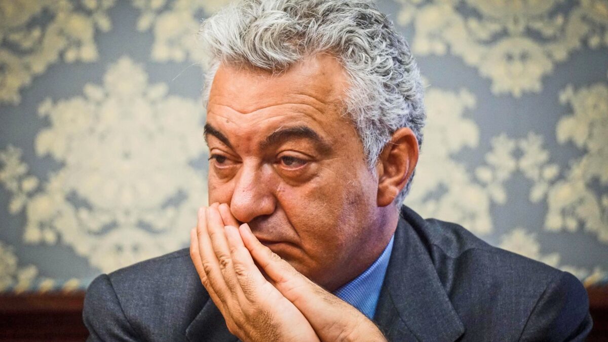 Arcuri voleva dare 45 milioni a un’azienda con un dipendente