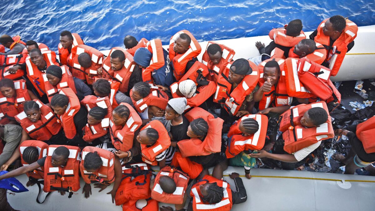 L’Europa regala 3,4 miliardi alle Ong. Ma nessuno sa come li spendono