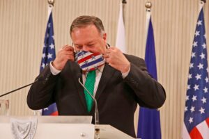 Mike Pompeo in arrivo in Vaticano. Giallorossi in fibrillazione sul 5G