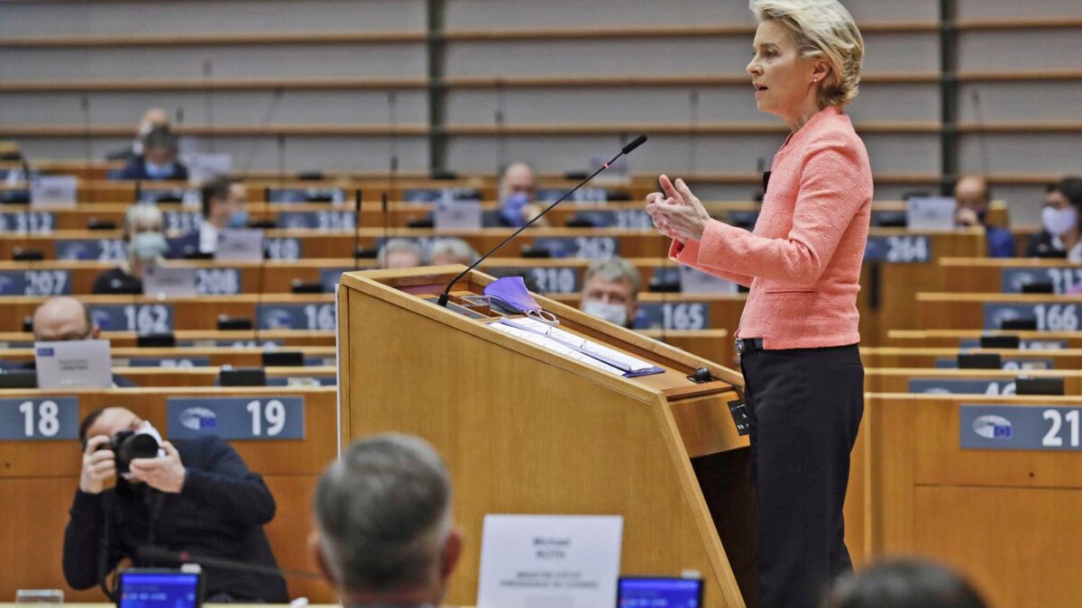 «I soldi della Ue arrivano se fate i bravi»