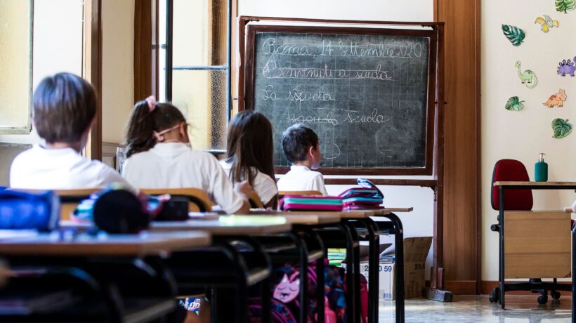 Caos graduatorie e cattedre vuote La voragine è di 260.000 docenti