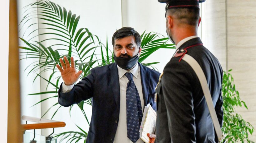 Il Csm mette il bavaglio a Palamara