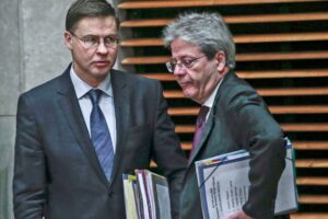 L’Ue dà subito gli ordini al governo. «Noi decidiamo, voi mettete i soldi»
